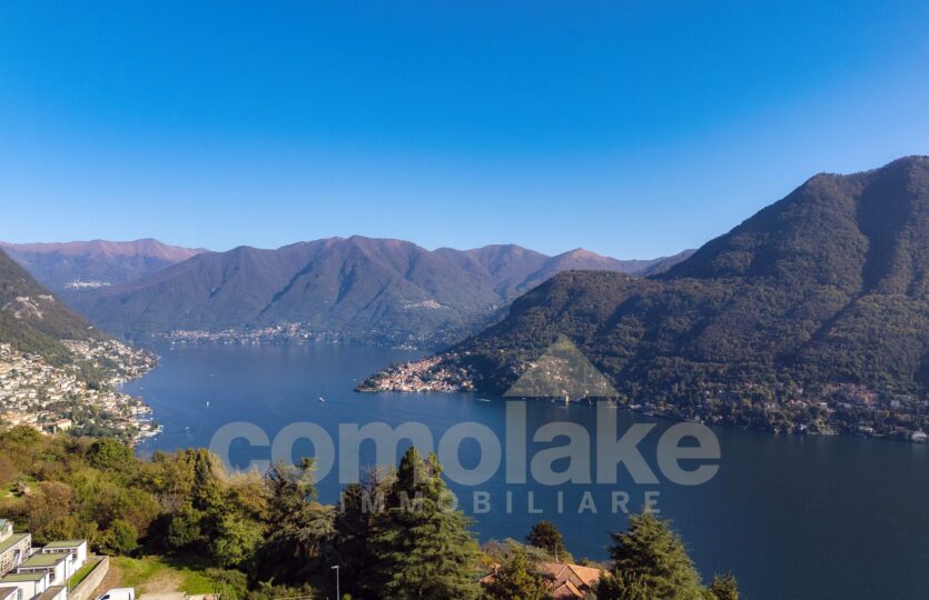 Casa con vista sul lago