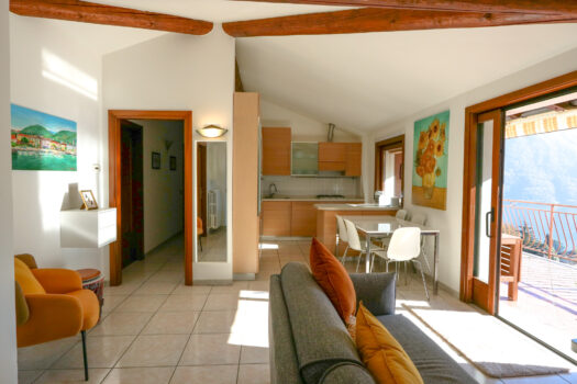 Casa bifamiliare ad Argegno – vista lago