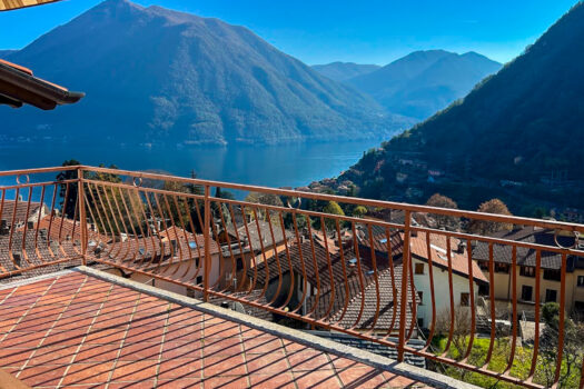Casa bifamiliare ad Argegno – vista lago