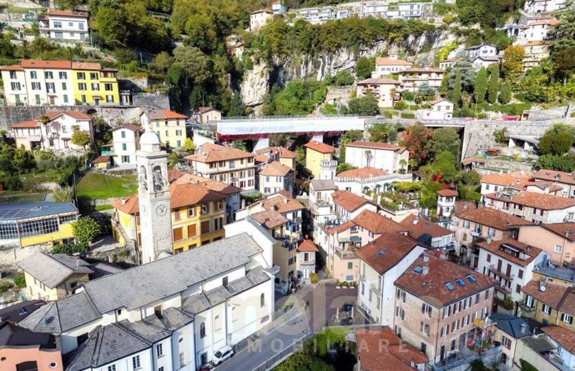 Tipica casa di lago