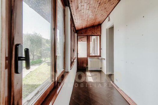 Villino romantico con ampio giardino a Cernobbio