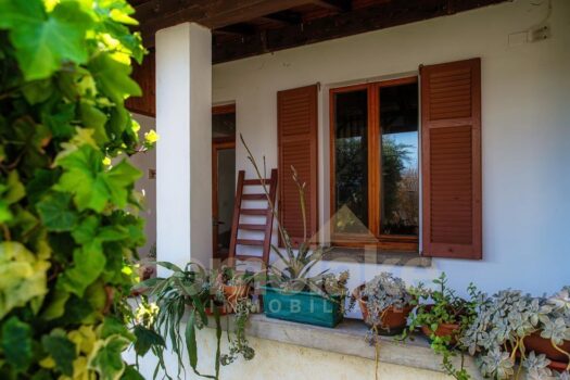 Villino romantico con ampio giardino a Cernobbio