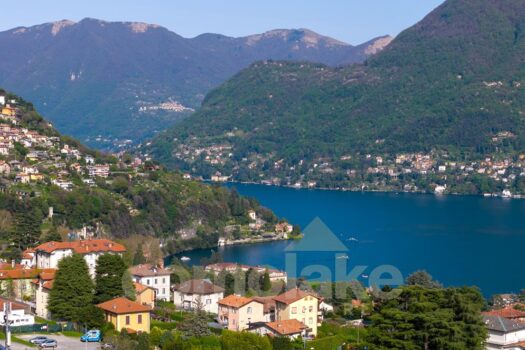 Villino romantico con ampio giardino a Cernobbio