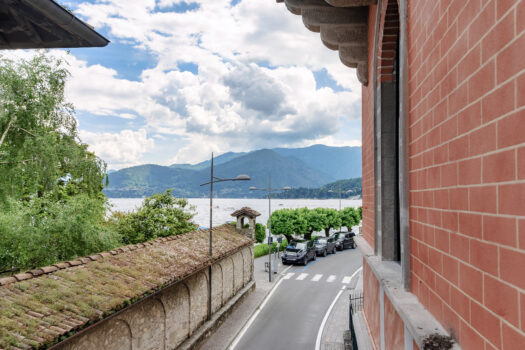 Lussuoso appartamento fronte lago a Menaggio