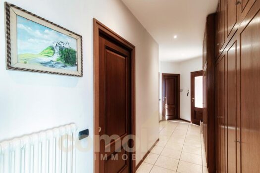 Villa indipendente con ampio giardino a Cernobbio
