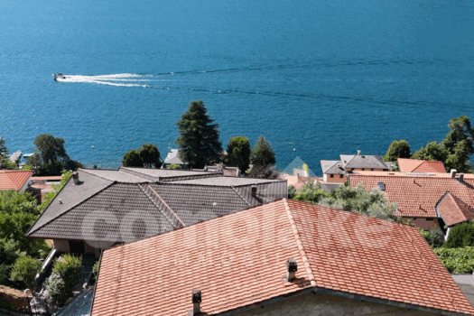 Casa di lago con vista e giardino a Carate Urio