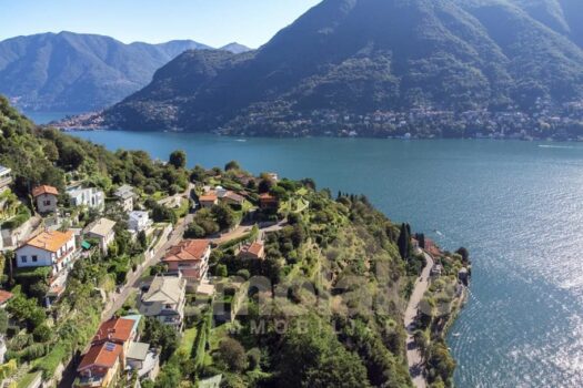 Attico con meravigliosa vista lago a Cernobbio