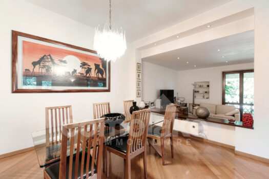 Villa indipendente con ampio giardino