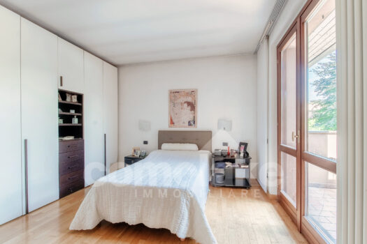 Villa indipendente con ampio giardino