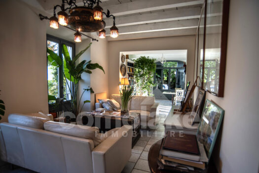 Villa a lago con darsena a Moltrasio