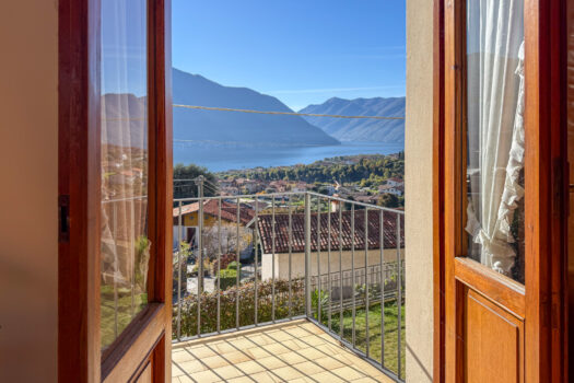 Appartamento con giardino in Tremezzina – vista lago stupenda