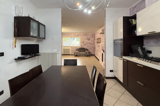 Villetta con giardino a Pianello del Lario – vista lago