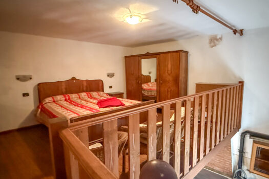 Due appartamenti con terrazzo a Colonno – vista lago