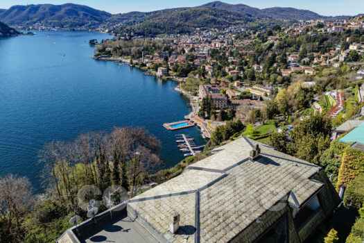 Attico con meravigliosa vista lago a Cernobbio