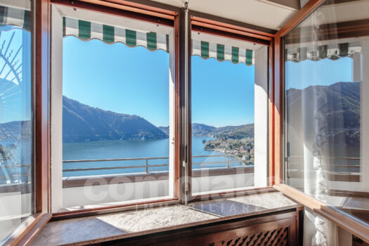 Attico con meravigliosa vista lago a Cernobbio