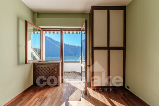 Attico con meravigliosa vista lago a Cernobbio