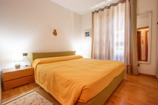 Bilocale con garage a Menaggio – posizione centrale