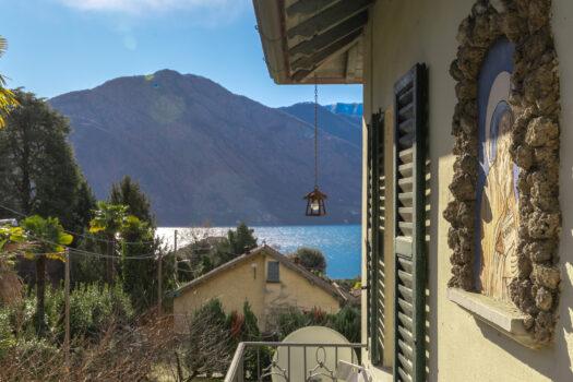 Villa con giardino in Tremezzina – vicina al centro con vista lago