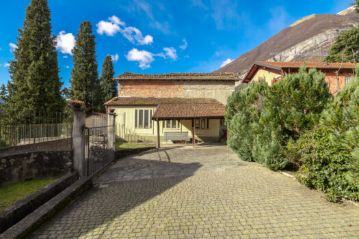 Villa con giardino in Tremezzina – vicina al centro con vista lago