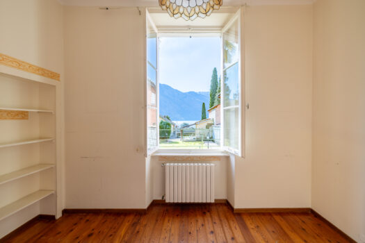 Villa con giardino in Tremezzina – vicina al centro con vista lago