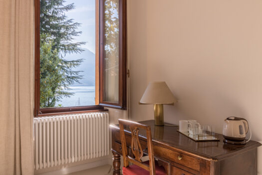 Villa direttamente a lago in Tremezzina – vista lago stupenda