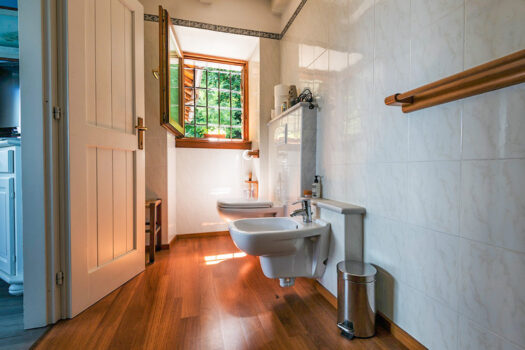 Villa con vista lago a Cremia – posizione dominante