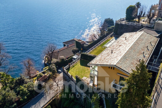 Villa con giardino e magnifica vista lago Moltrasio