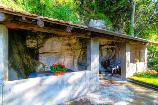 Casa di lago con giardino e vista lago a Carate Urio