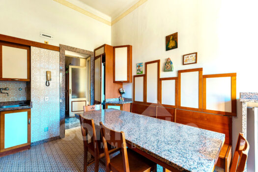 Villa classica con ampio giardino a Cernobbio