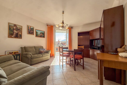 Grande appartamento in centro Domaso – vista lago