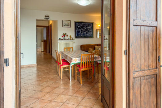 Trilocale con ampio terrazzo a Plesio – vista lago