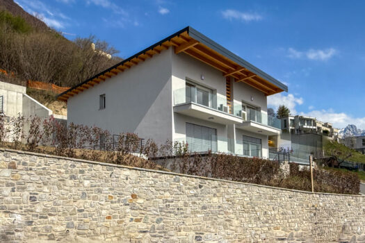 Nuovi appartamenti moderni a Domaso – piscina e vista lago