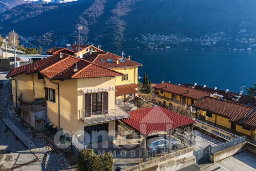 Villino indipendente vicino al lago a Laglio