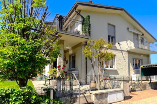 Appartamento in villa con giardino a Cernobbio