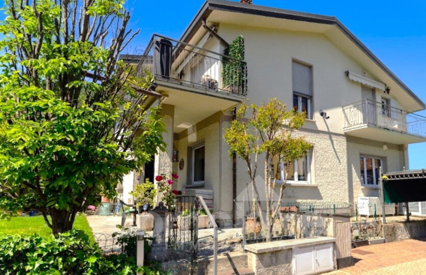 Appartamento in villa con giardino a Cernobbio