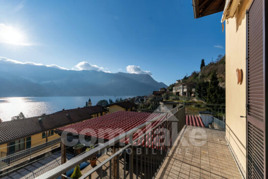 Villino indipendente vicino al lago a Laglio