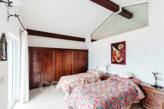 Villa moderna con vista lago a Moltrasio