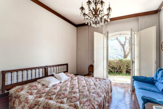 Villa con magnifica vista lago a Moltrasio