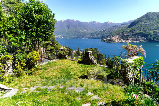 Villa con magnifica vista lago a Moltrasio