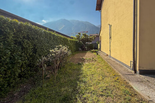 Villetta con giardino a Porlezza – vicina al centro