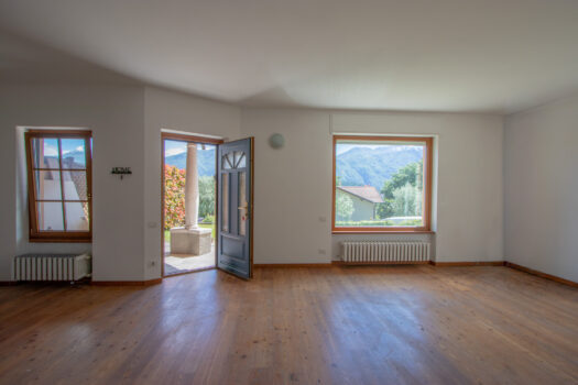 Villa con giardino a Griante – vista lago