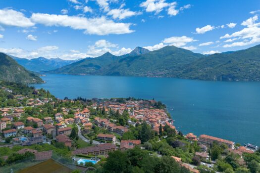 Prestigioso appartamento panoramico a Menaggio – piscina e solarium