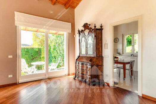 Villa moderna con giardino e vista lago a Cernobbio