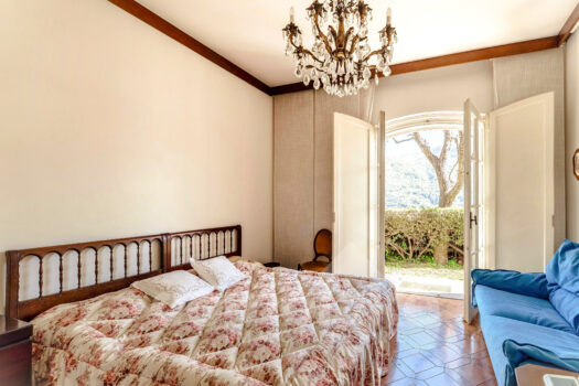 Villa con magnifica vista lago a Moltrasio