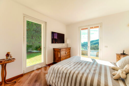 Villa moderna con giardino e vista lago a Cernobbio
