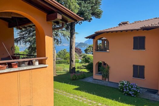 Menaggio – Due monolocali con vista lago in residence con parco secolare