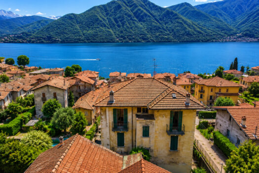 Appartamento in villa d’epoca con giardino in Tremezzina