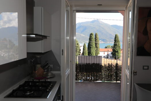 Appartamento in residence con Piscina a Pianello del lario
