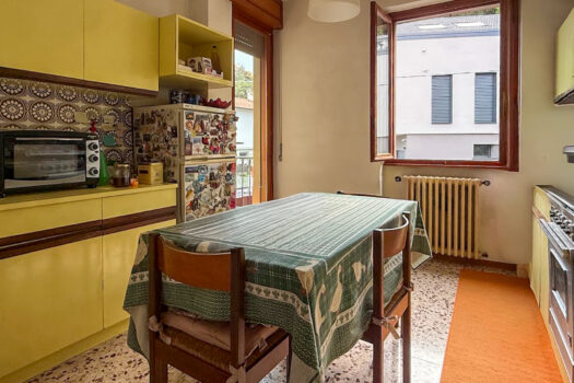 Appartamento con garage in centro Menaggio
