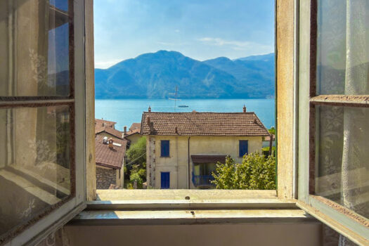 Appartamento in villa d’epoca con giardino in Tremezzina